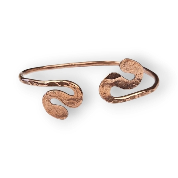 Hammered Solid Copper Cuff Bracelet Wire Twist Open Front Handmade Adjustable 7" - Picture 1 of 6